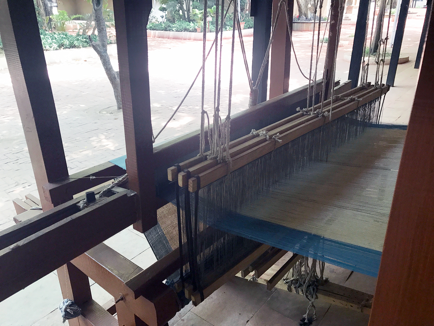 Wooden Handloom for production of rugs